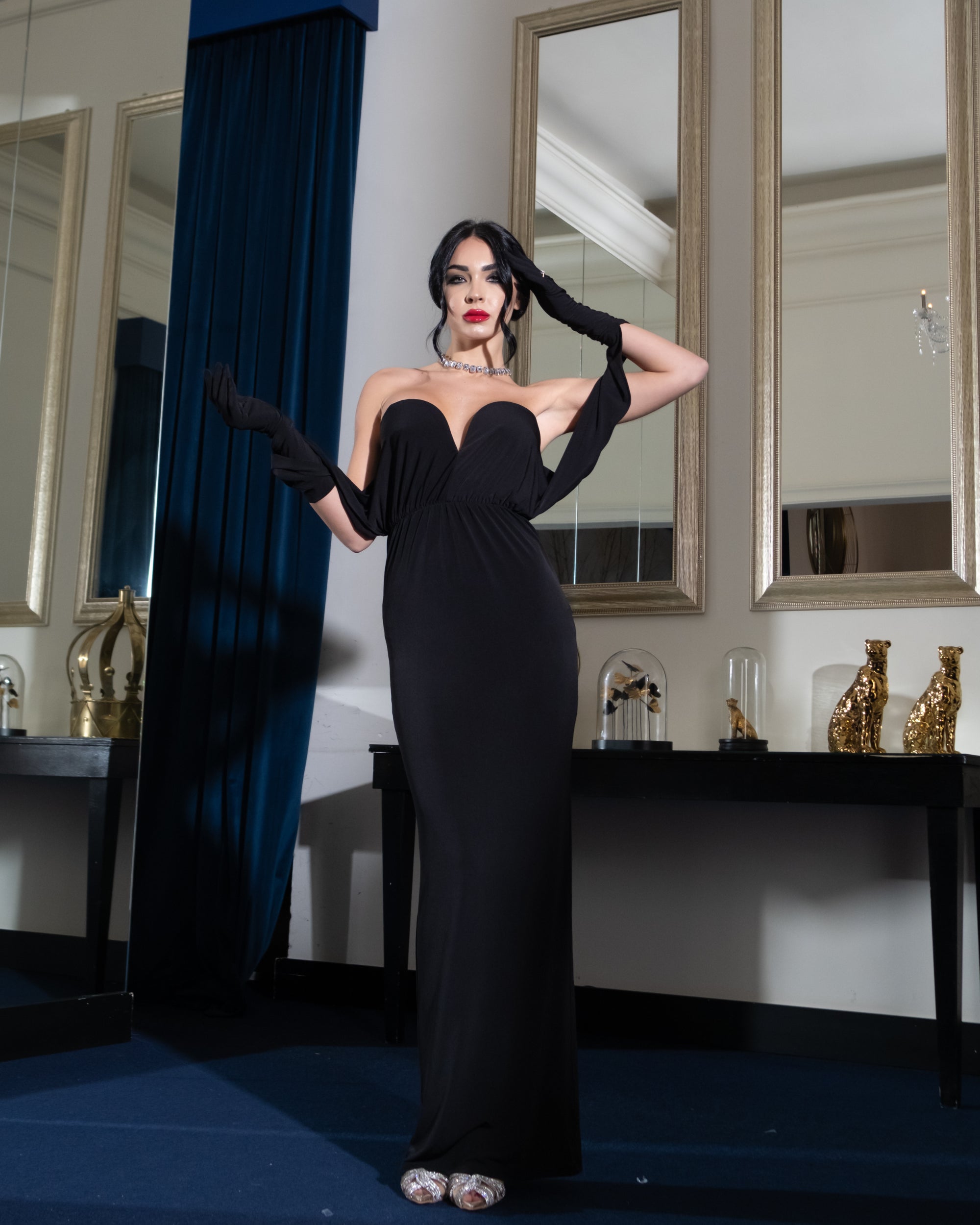 DEBORAH STRAPLESS MAXI DRESS